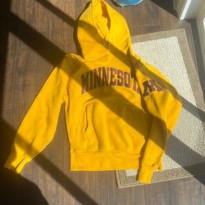 vintage minnesota college  sweatshirt